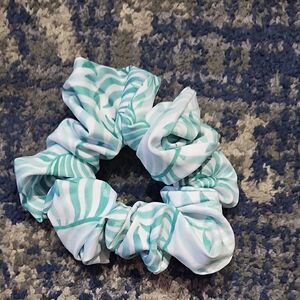 Ricki Rum Large Scrunchie